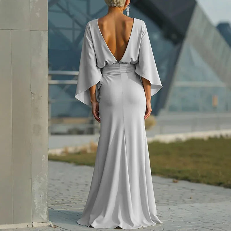 Elegant Party Dress with Round Neck and High Waist