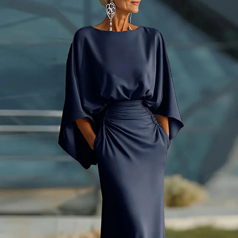 Elegante Vestido de Fiesta con Cuello Redondo y Cintura Alta